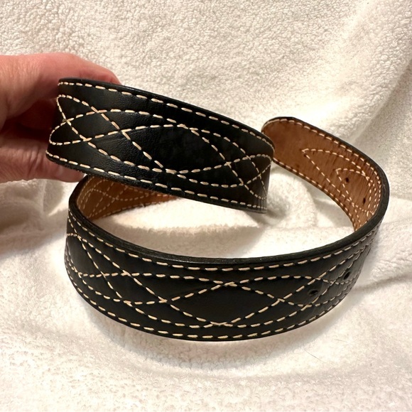 Western Belt with Horse Buckle 32” - Picture 5 of 11